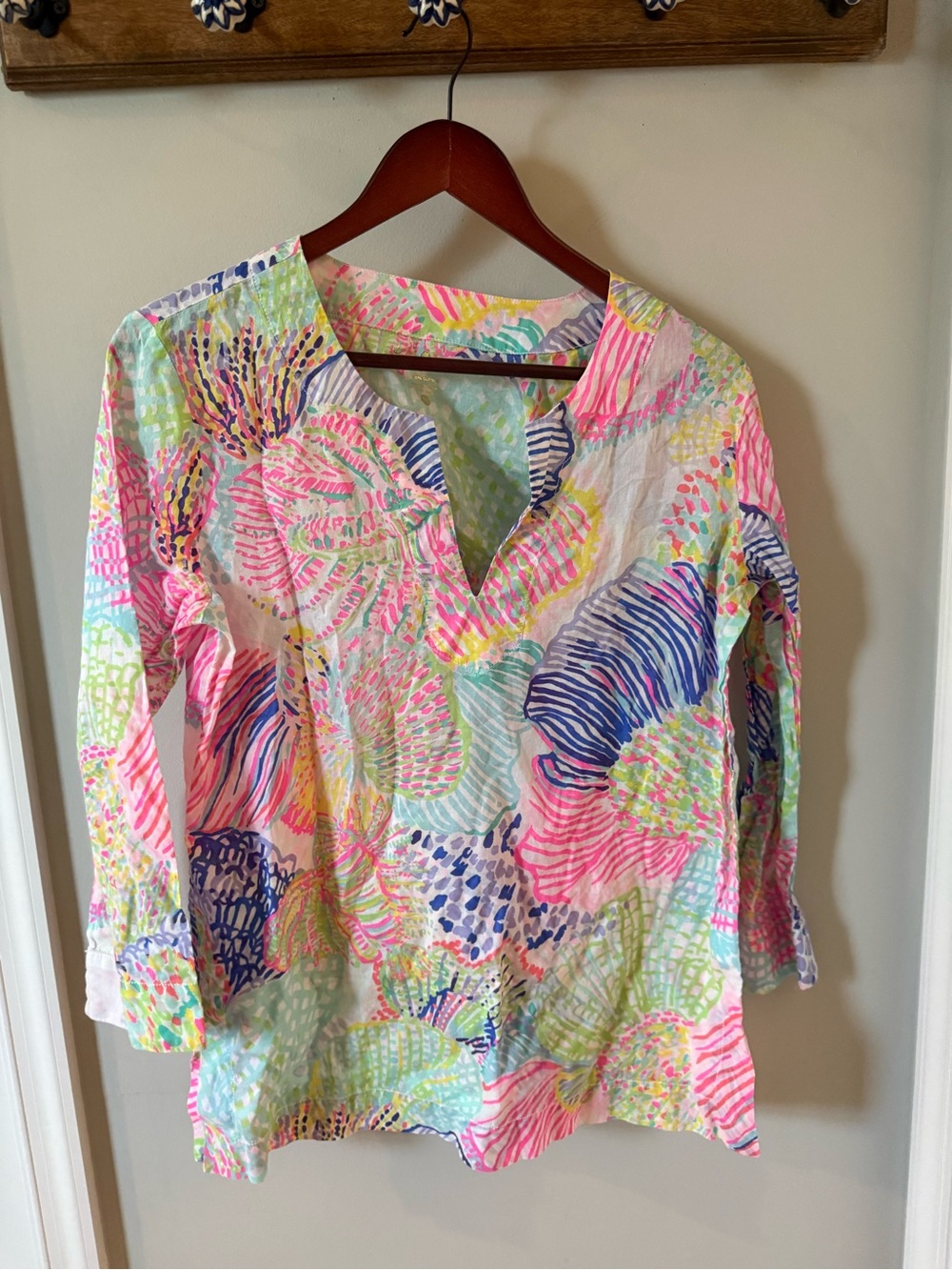 Lilly Pulitzer Multicolor Tropical Print Blouse cotton